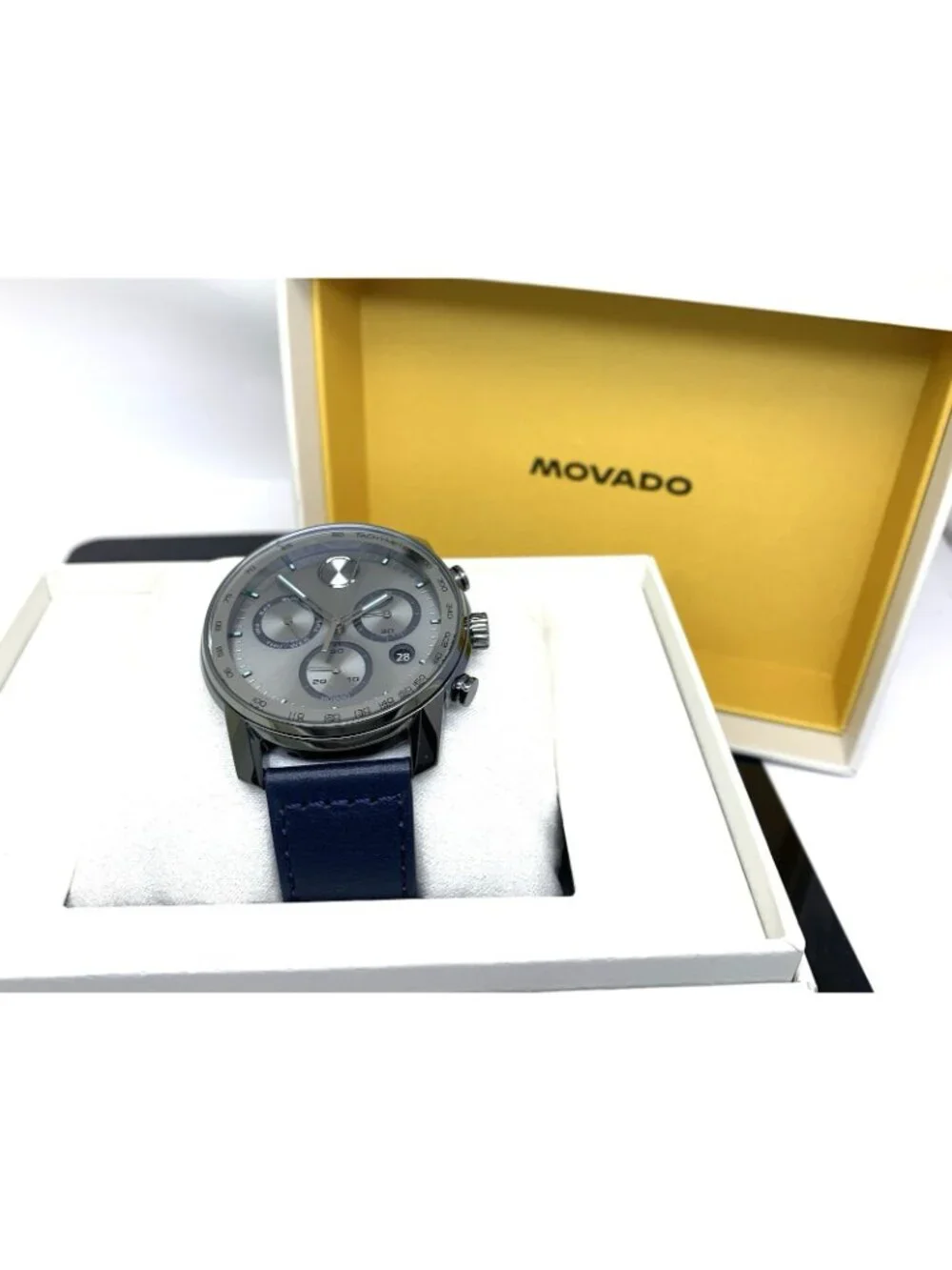 Movado Men's Watch 3600909 Swiss Quartz Chronograph Gray Dial Leather Band 44mm